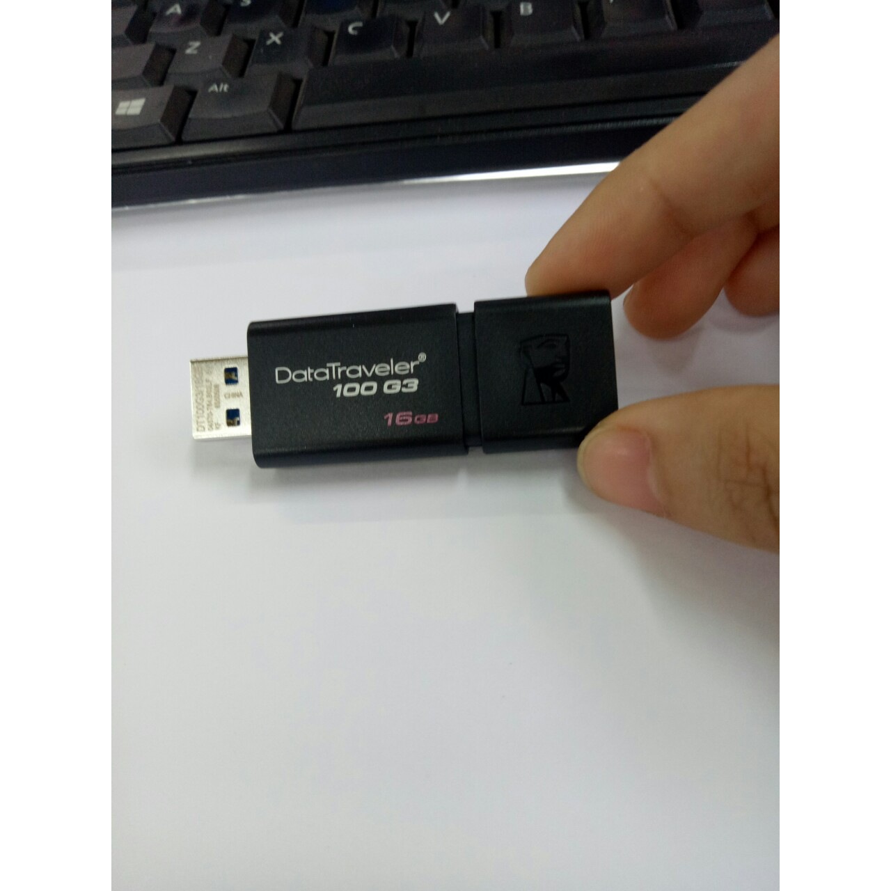 USB 16GB