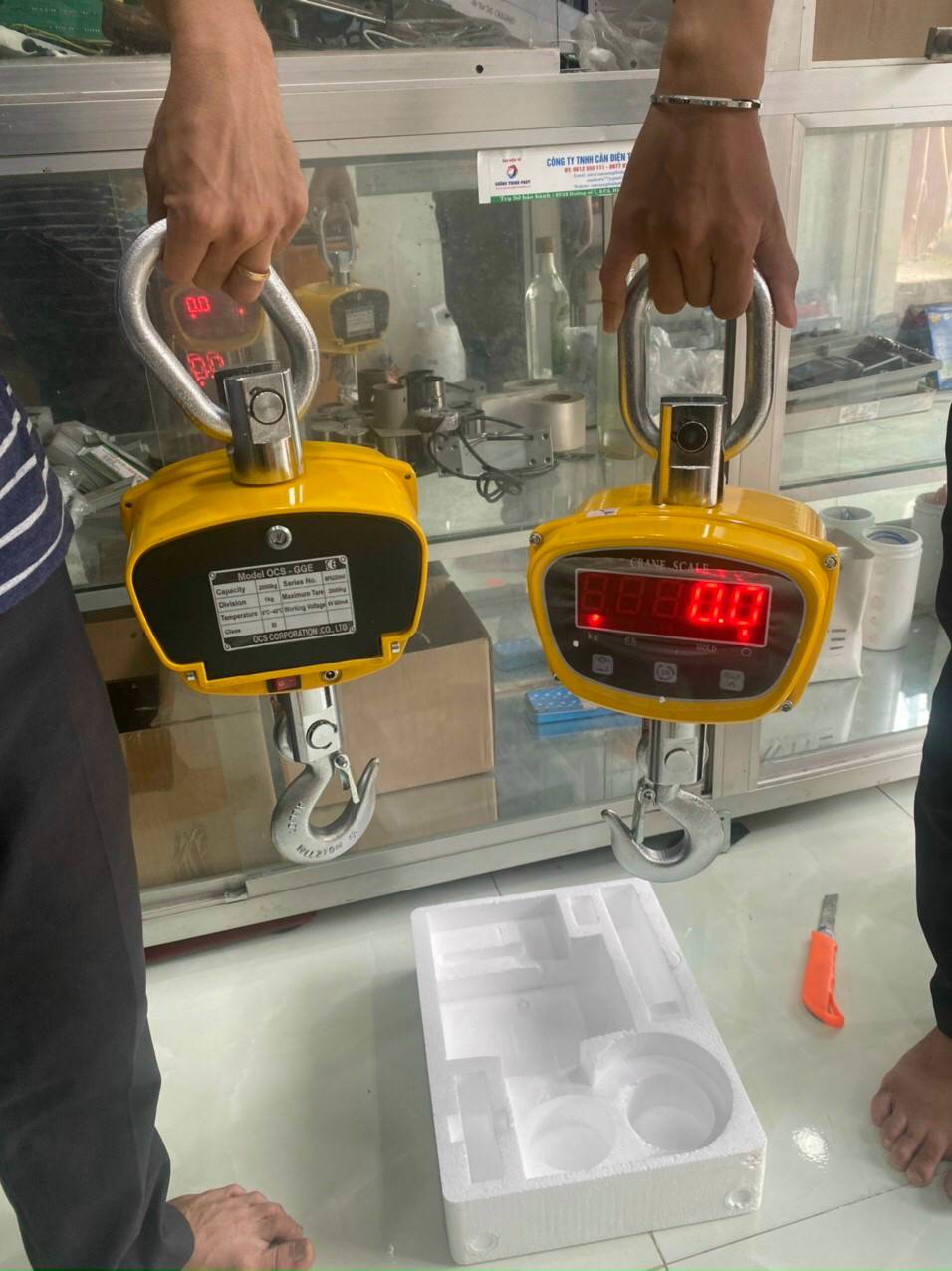 CÂN TREO ĐIỆN TỬ OCS TPS - 500KG/0.1kg