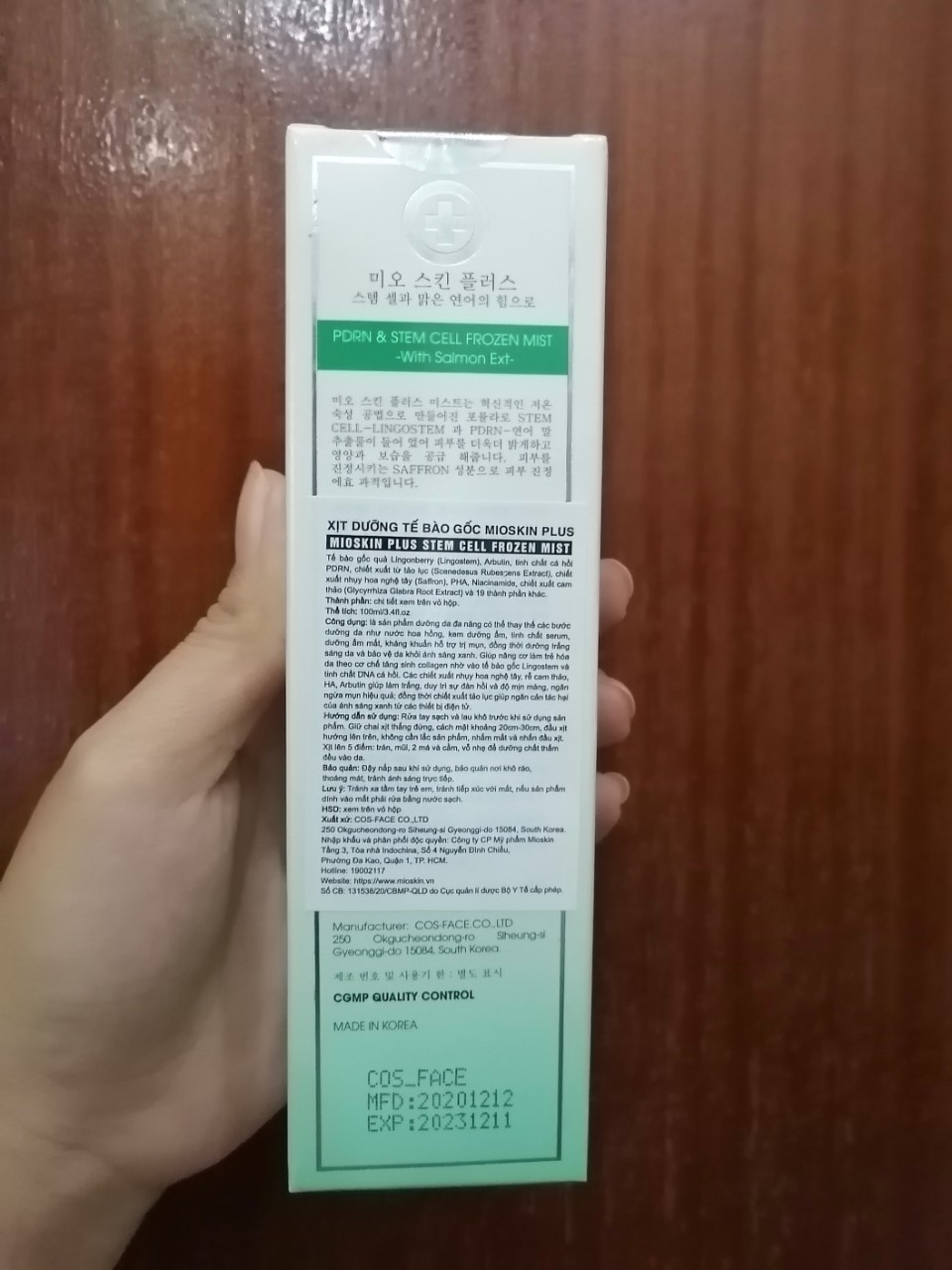 Mioskin Plus - Xịt Dưỡng Tế Bào Gốc Phiên Bản Nâng Cấp, Tặng Kèm Miếng Pad Rửa Mặt Màu Ngẫu Nhiên