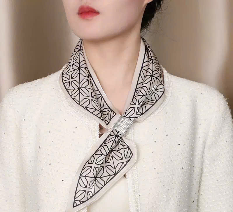 KHĂN LỤA DÀI KHĂN QUÀNG CỔ KHĂN CHOÀNG LỤA BĂNG ĐÔ TRANG TRÍ NƠ CAO CẤP ĐA NĂNG SANG TRỌNG THANH LỊCH MÃ 33