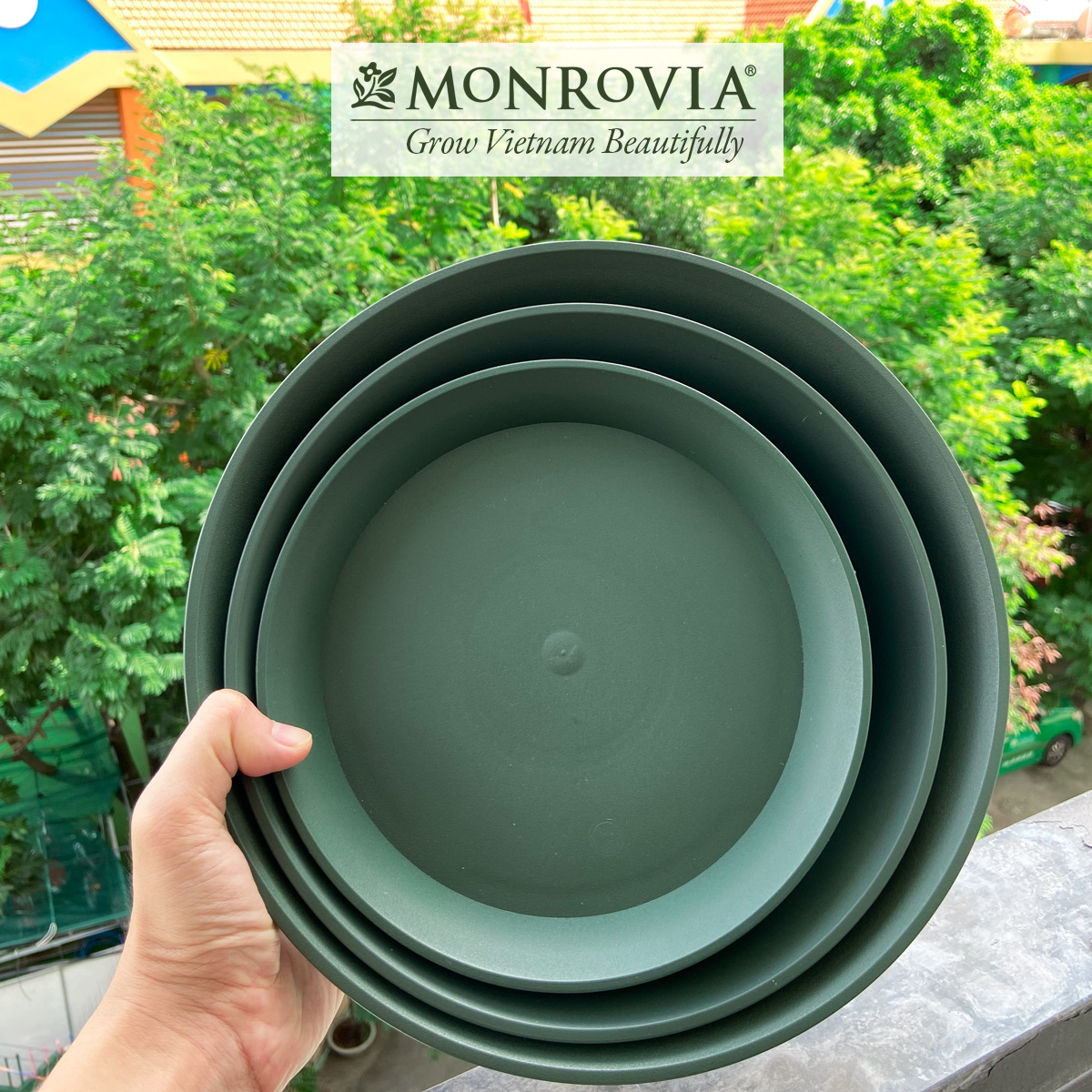 3 Đĩa lót chậu MONROVIA 2 Gallon, Dòng M-series, chậu nhựa trồng cây, chậu cây cảnh mini, để bàn, treo ban công, treo tường, cao cấp, chính hãng thương hiệu MONROVIA