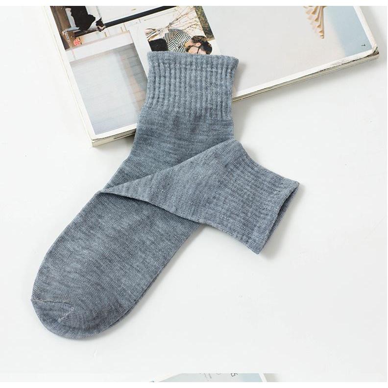 Tất vớ cổ cao trơn trắng đen nam nữ cotton co giãn 4 chiều thời trang unisex thể thao