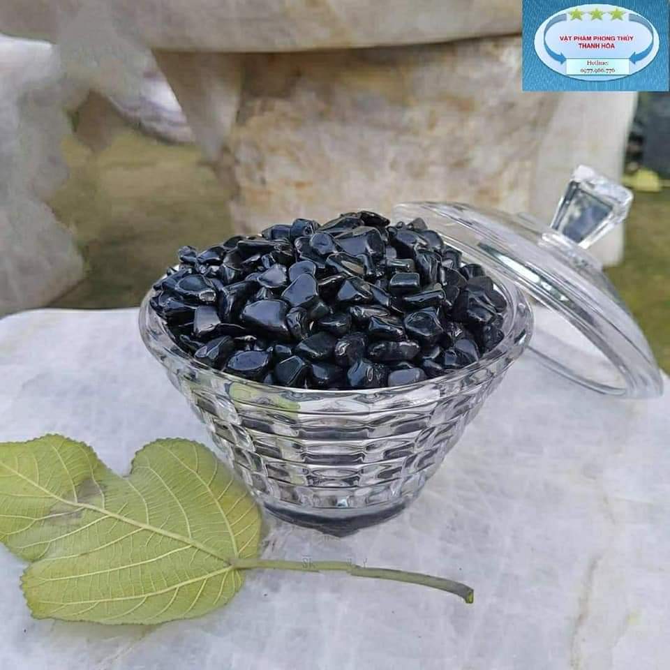 Đá Thạch Anh Đen Vụn tự nhiên ( 500 gram )