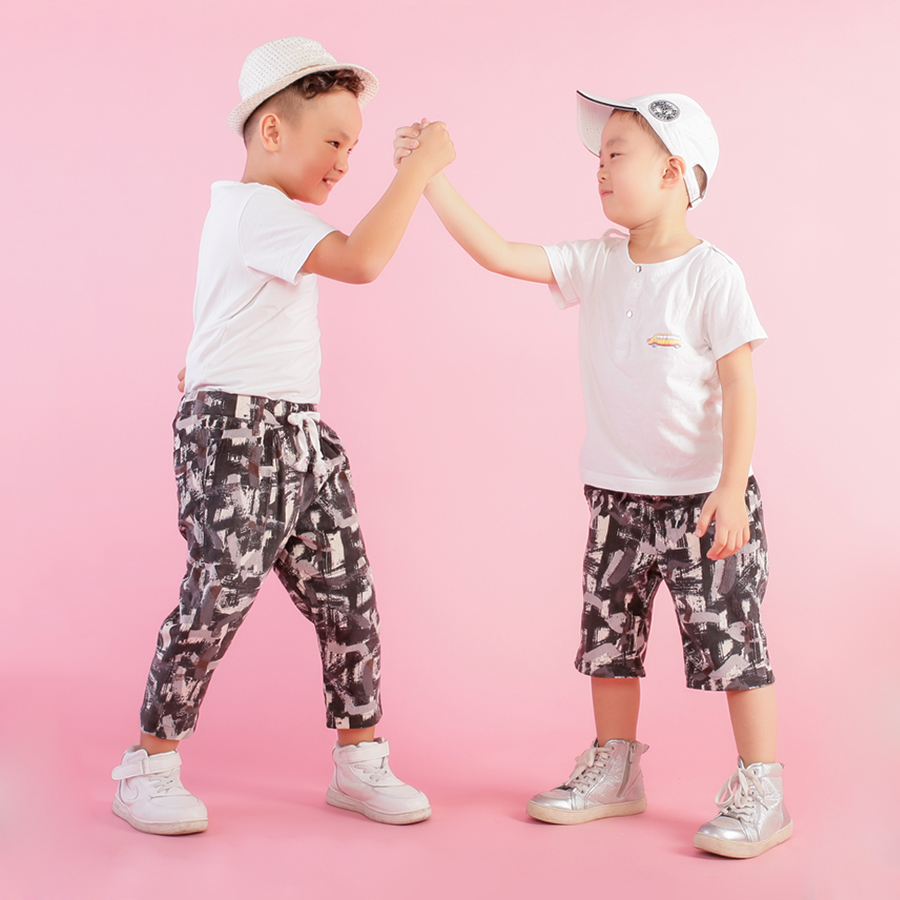 Quần Short Bé Trai In Hoa Văn Rối Ugether Ukid137