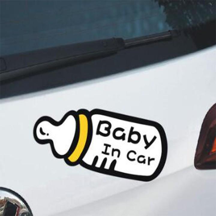 Sản phẩm Tem Decal baby in the car phản quang dán đuôi xe AC30101