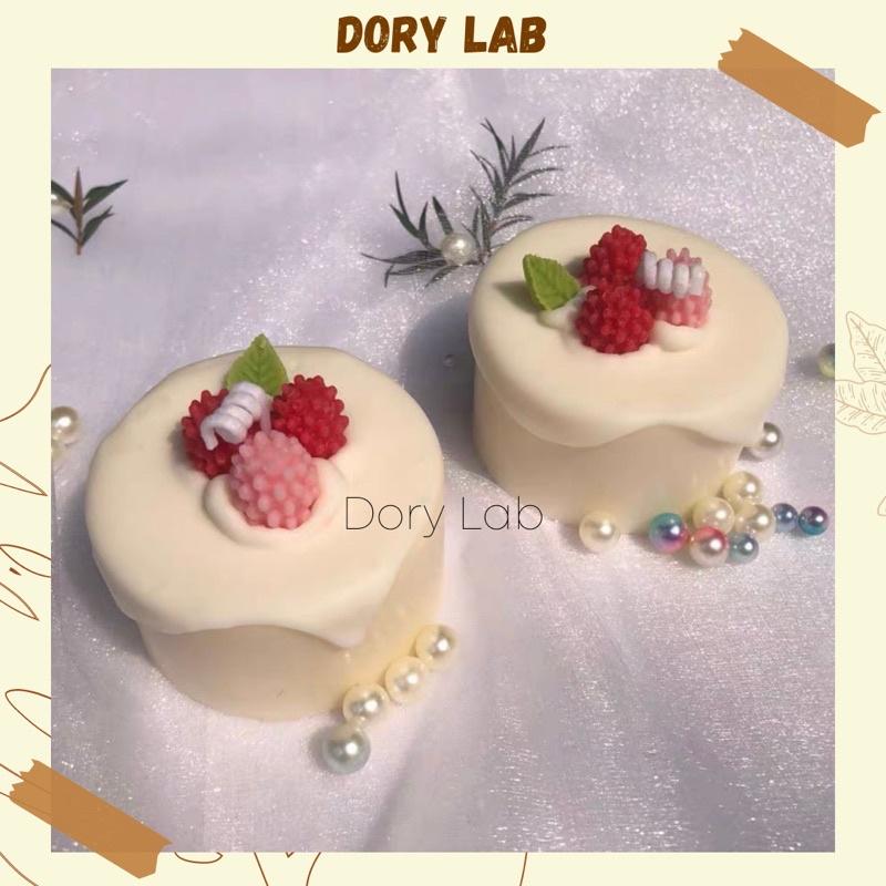 Nến Thơm Bánh Kem Dâu Rừng, Quà Tặng Ý Nghĩa - Dory Lab