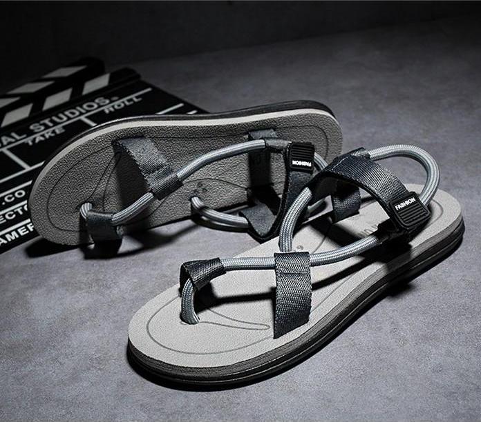 Sandal nam nữ xỏ ngón , xăng đan nam nữ đi du lịch , đi biển mẫu mới