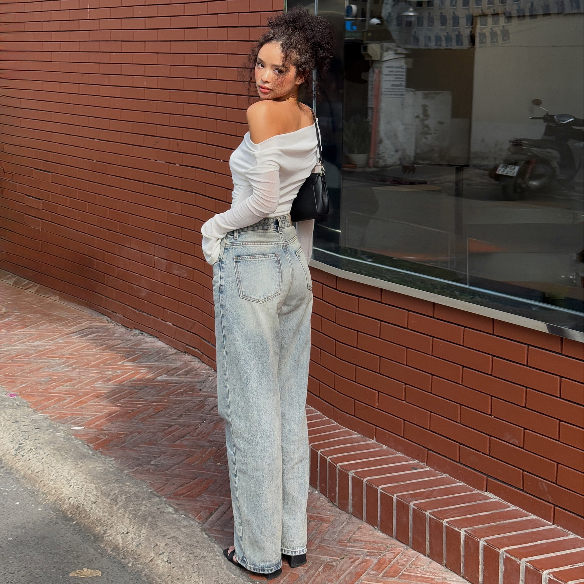 Quần Jean Nữ Ống Rộng Classic Aaa Jeans