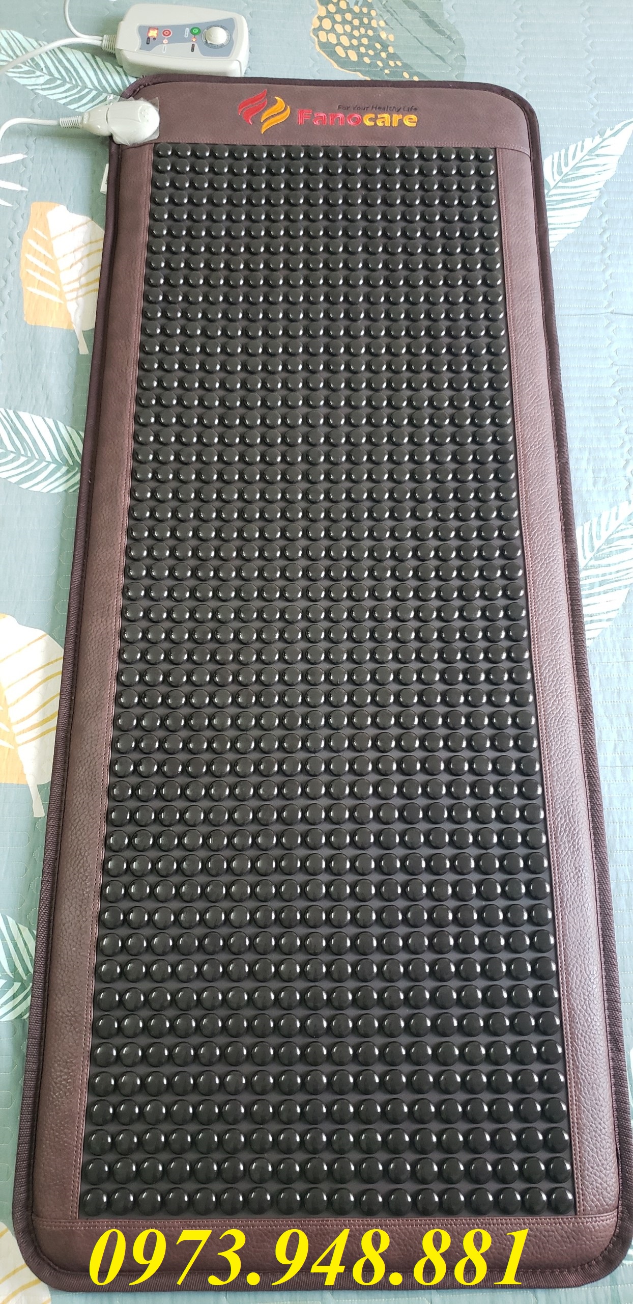Thảm/Nệm đá nhiệt nóng tourmaline hạt tròn đen bóng Fanocare KT 60x150x3.5cm T4000
