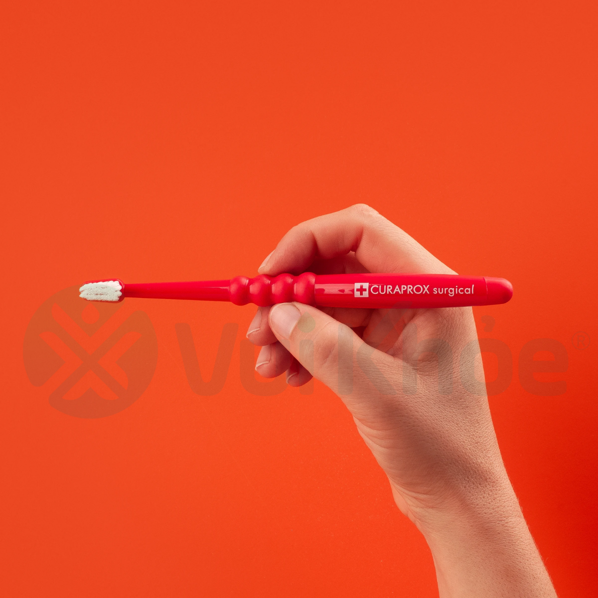 CURAPROX Bàn chải đánh răng CS Surgical MegaSoft | Vỉ 1 cây | Mã SP 73301897