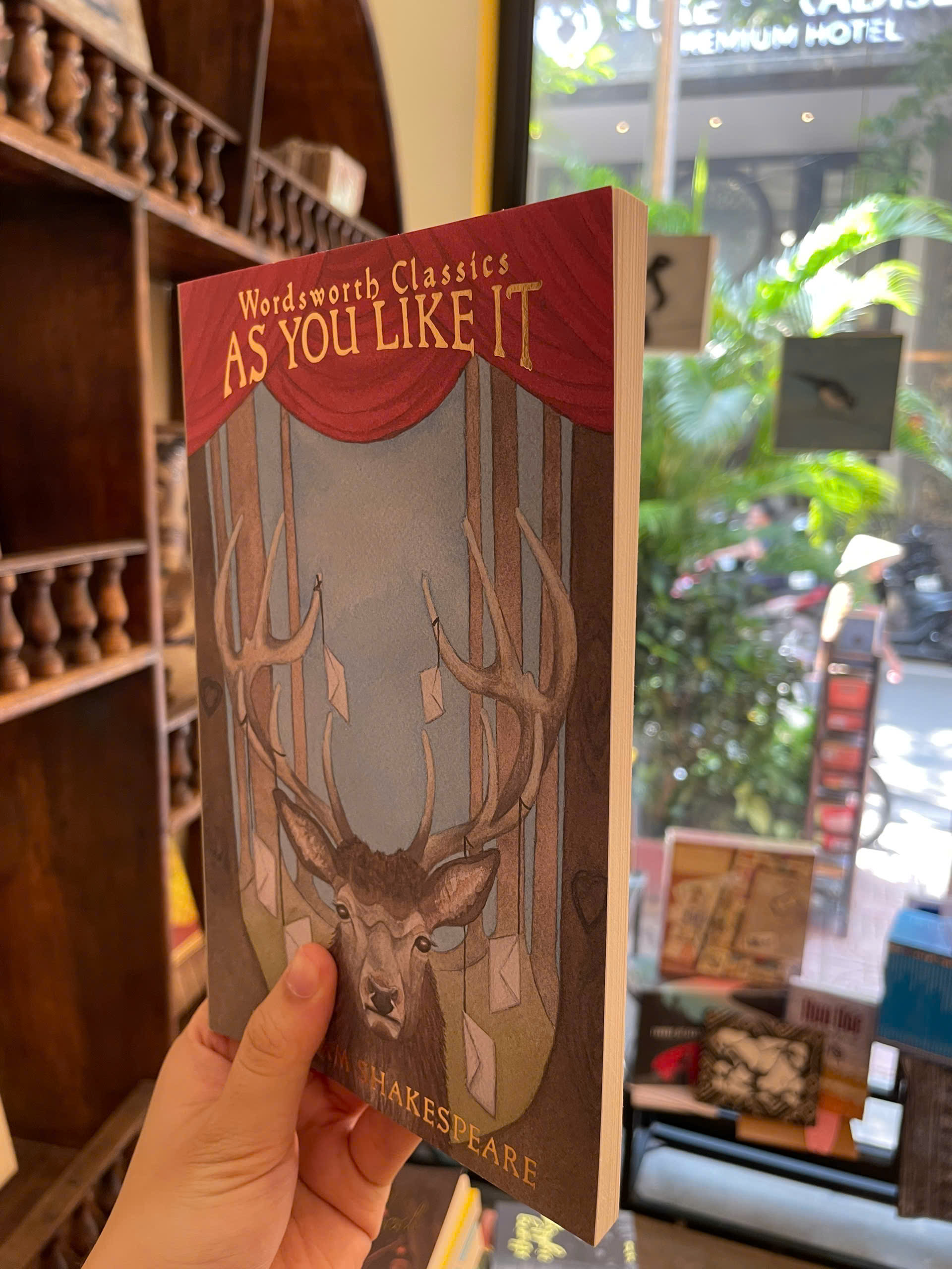 Sách - As You Like It by William Shakespeare - Classics/Plays/Shakespeare book in English