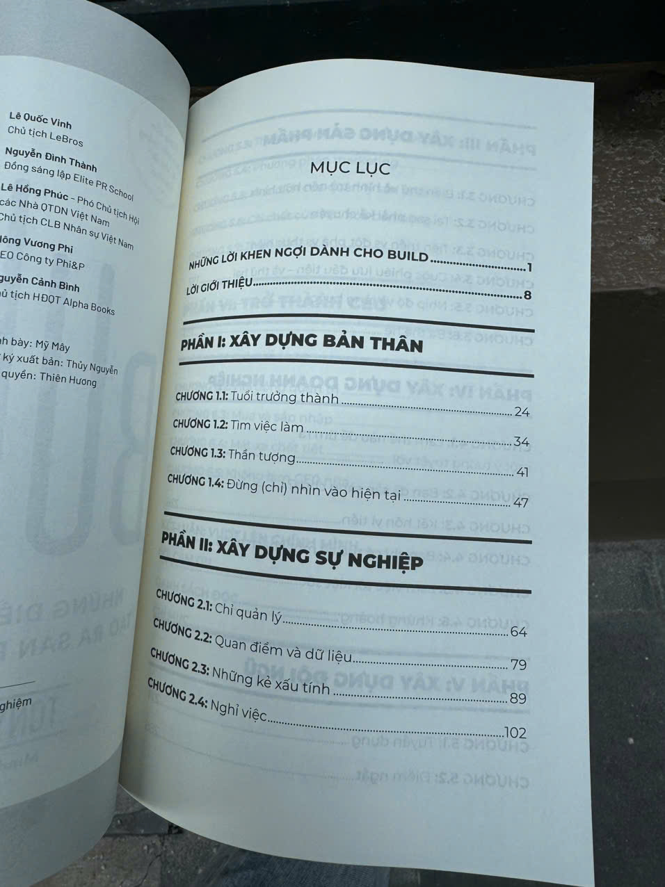 BUILD - Những điều đáng làm tạo ra sản phẩm đáng giá - Tony Fadell – Alphabooks