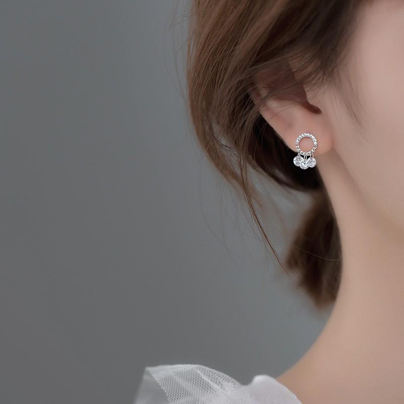 Khuyên tai bạc Ý s925 gắn đá Zircon trắng tua rua G7515 - AROCH Jewelry
