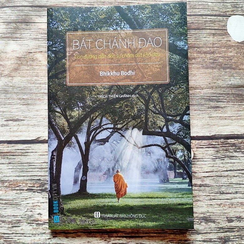Bát Chánh Đạo + Tứ Diệu Đế (2 quyển, bìa mềm) - Bookcity