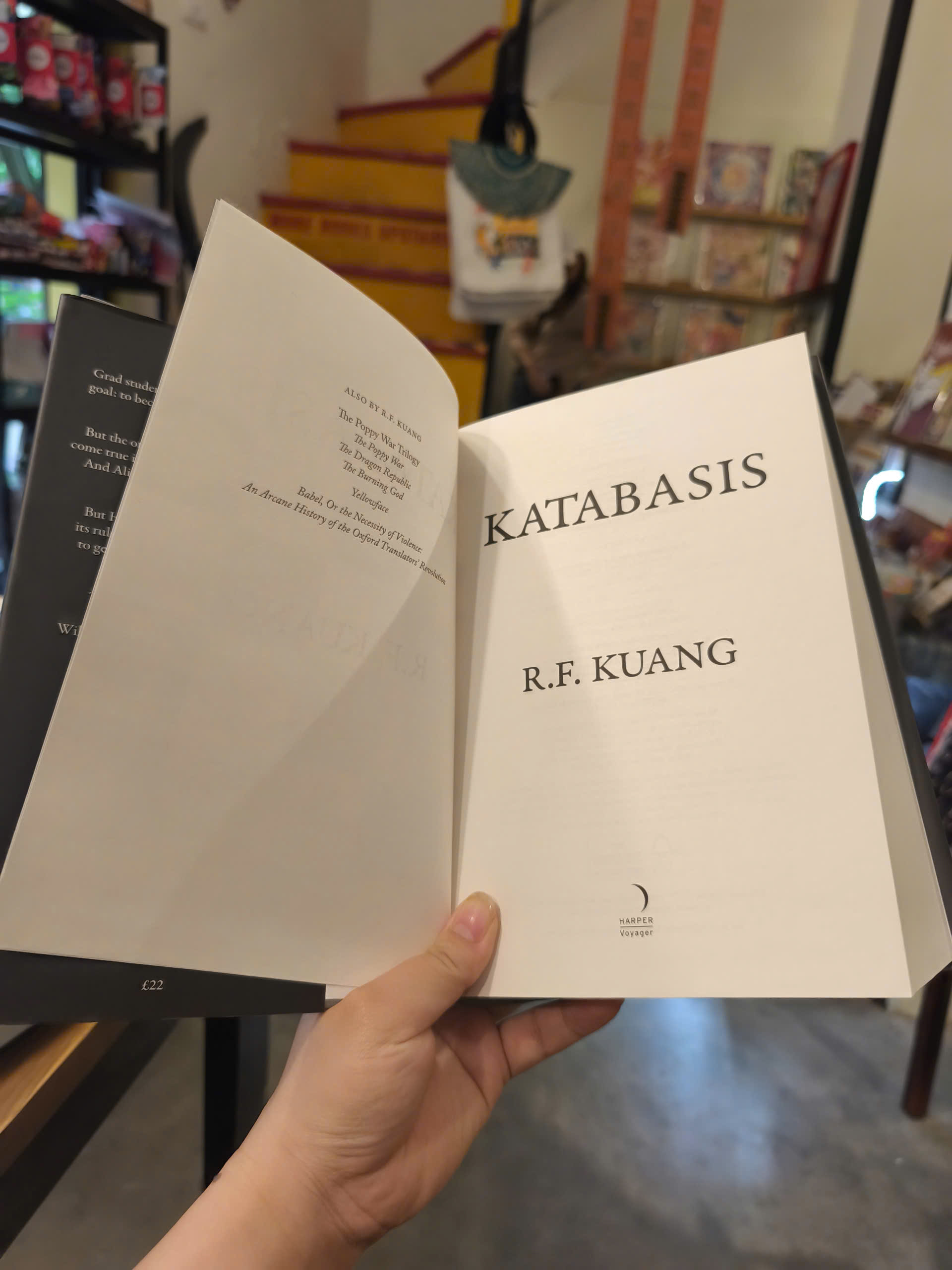 Sách - Katabasis by R.F. Kuang - Fantasy/ Dark Academia/ Fiction - Sách ngoại văn UK