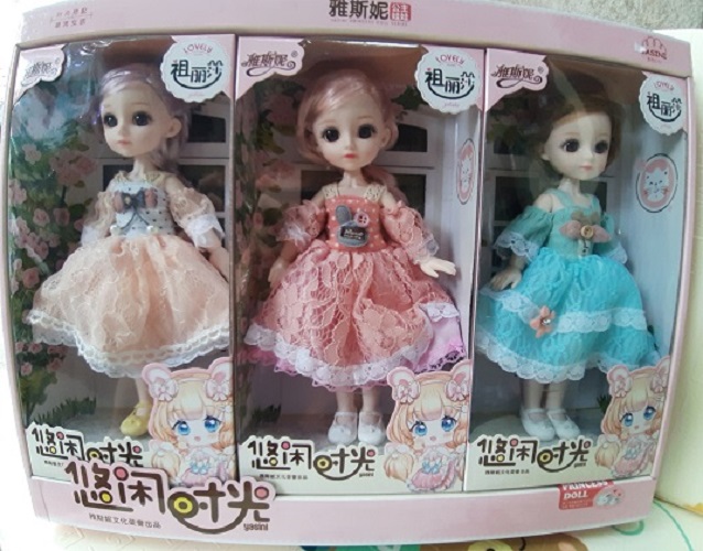 Đồ chơi 3 búp bê mini có khớp cử động linh hoạt mặc váy