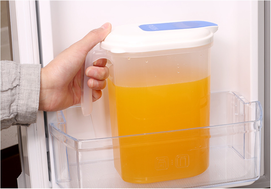 Bình nước nắp bật Yamada 1.8L, làm từ nhựa PP cao cấp, rất tiện lợi & hữu ích - nội địa Nhật Bản