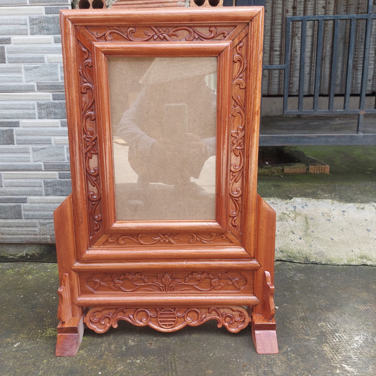 Khung hình thờ gỗ hương cao cấp 20x30cm