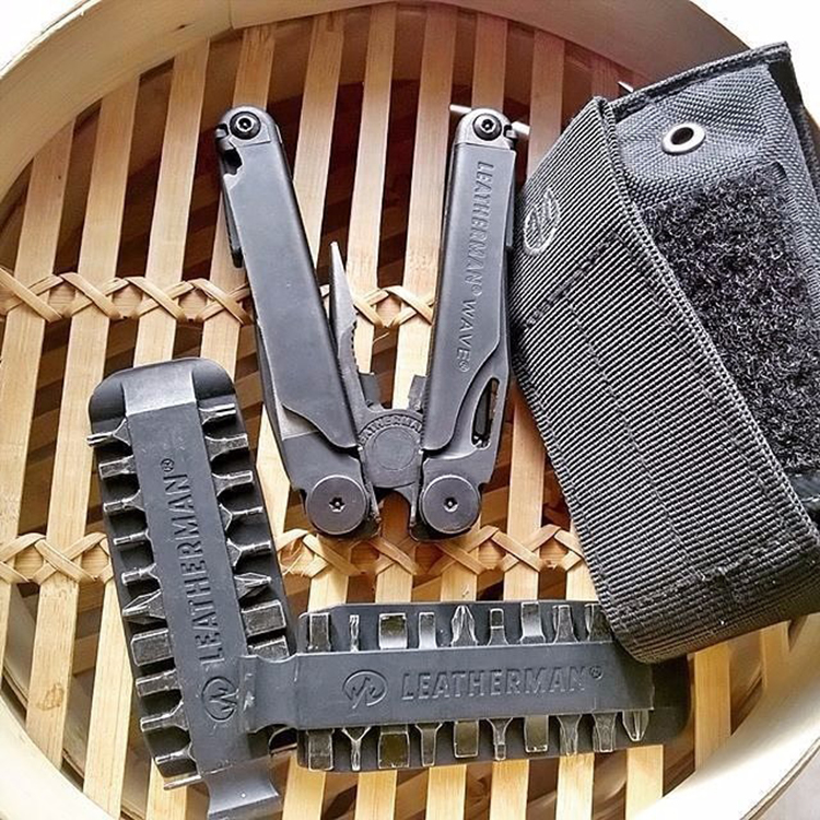 Kìm Đa Năng Wave Black 17 Tools Leatherman LWAB