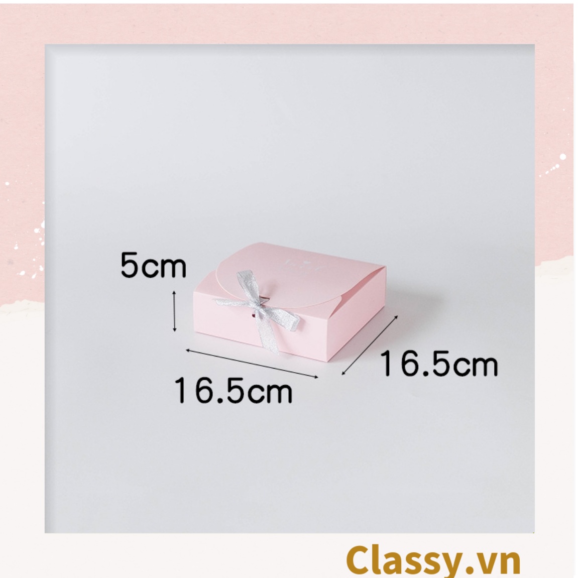 Hộp giấy đựng bánh tráng miệng, bánh kẹo, quà tặng thắt dây Ruy băng Classy tự gấp Q628