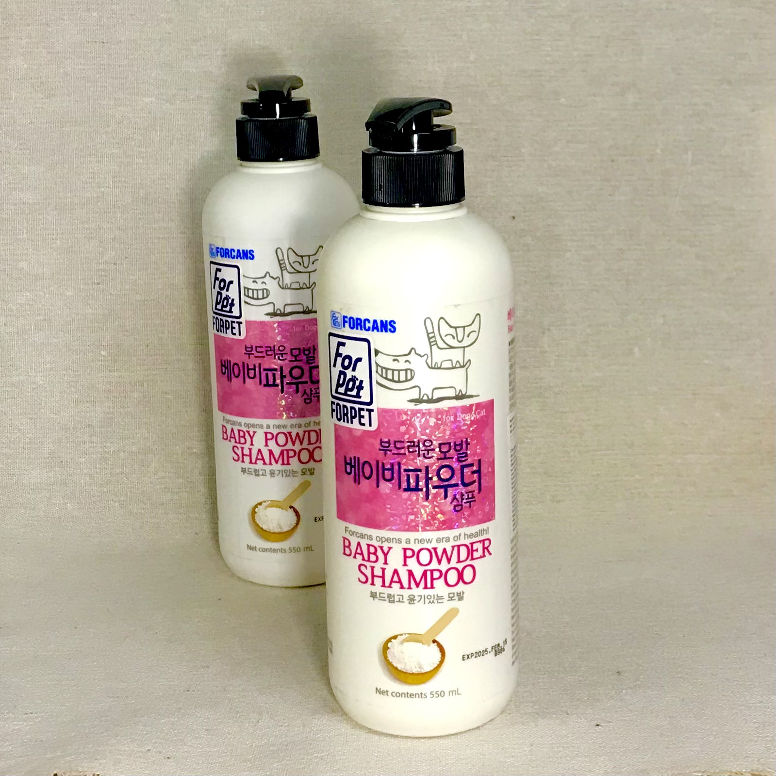 Sữa tắm cho chó mèo dưỡng lông và da BABY POWDER FORCANS 550ML