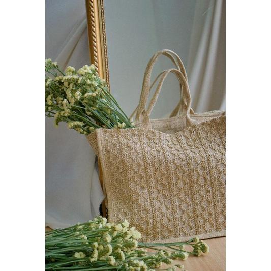 BIG TOTE BAG - túi được làm từ sợi vải tổng hợp giả cói