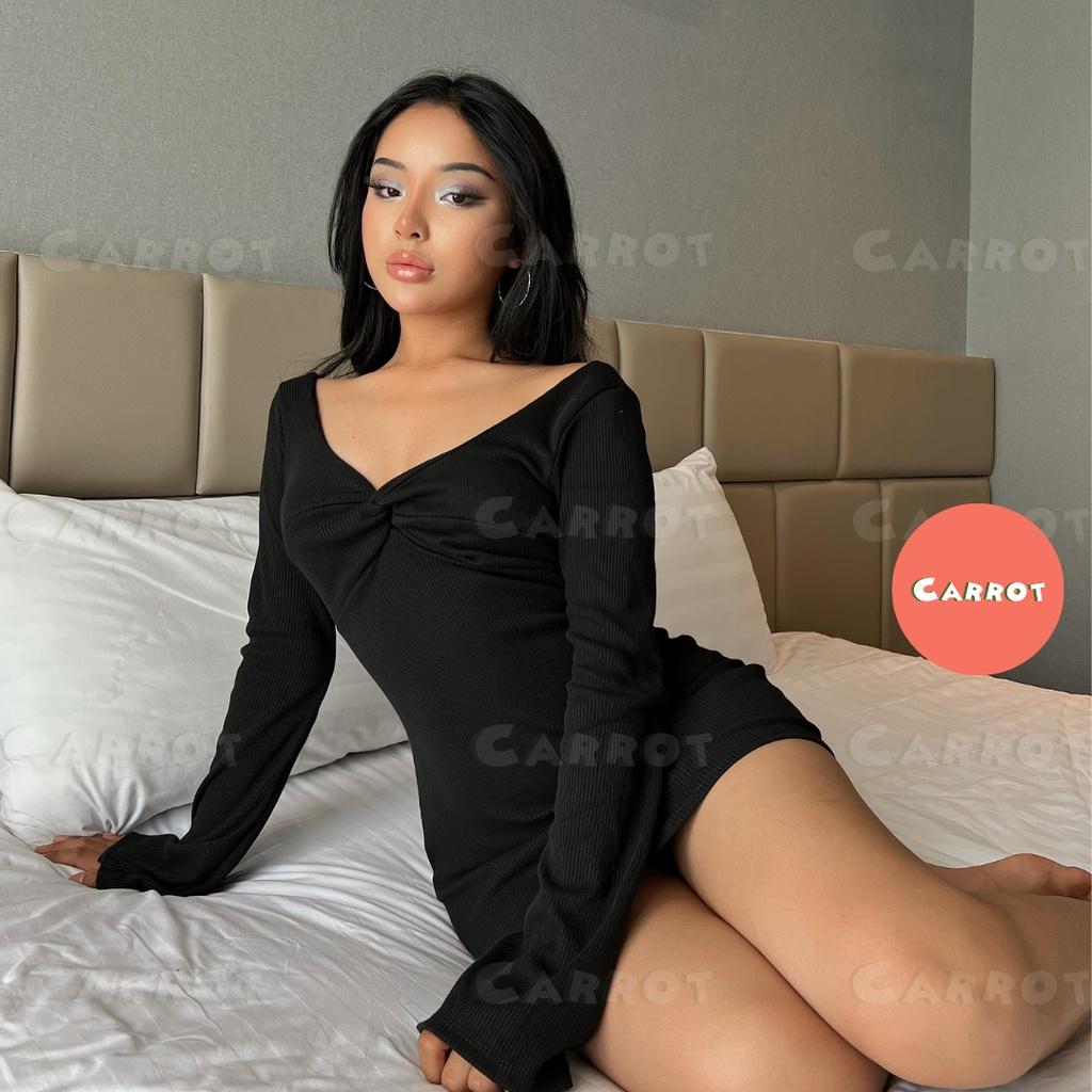 Đầm body sexy tay dài dự tiệc váy dáng ôm khoét ngực soắn ngực chất thun co giãn tốt freesize carrotxinhdep