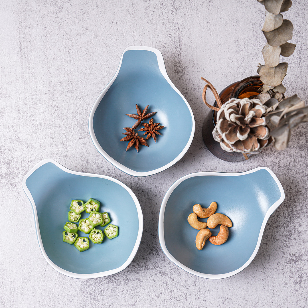 Chén tròn bằng melamine có kiểu tay cầm