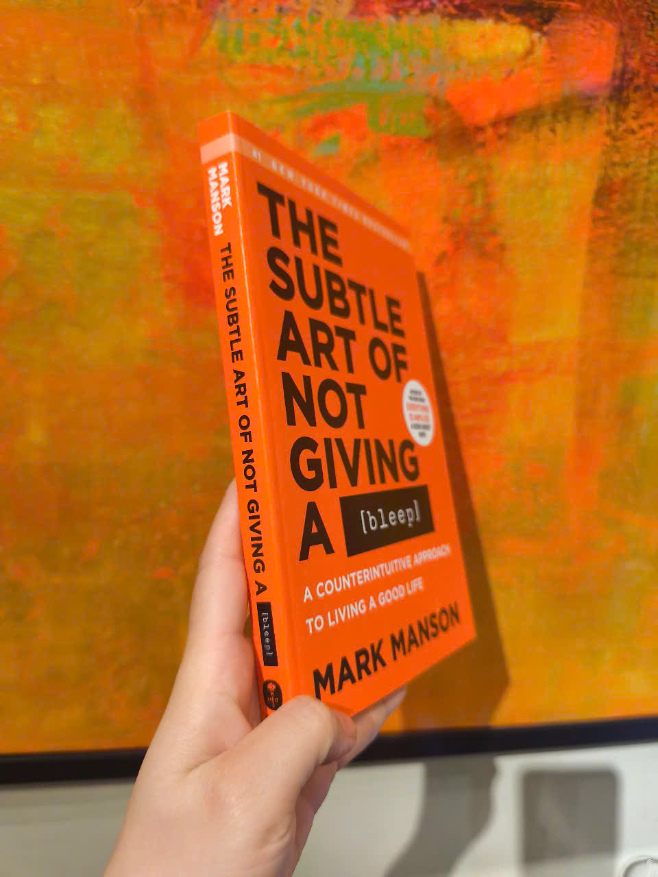 Sách - The Subtle Art of Not Giving a Bleep: A Counterintuitive Approach to Living a Good Life Paperback by Mark Manson/Best of #BookTok