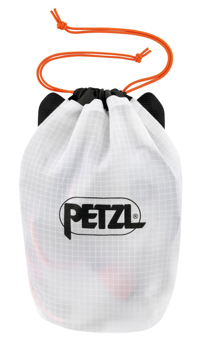 Đèn Pin Đội Đầu Chạy Bộ Petzl NAO RL