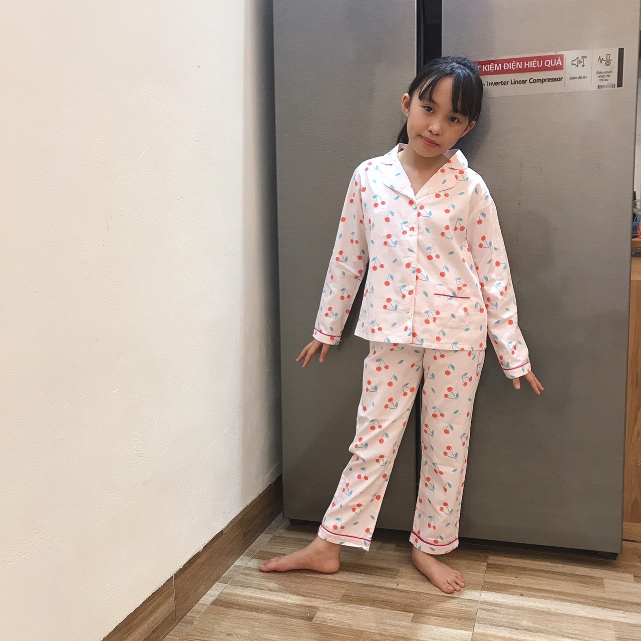 Bộ mặc nhà dài tay cho bé gái Bộ Pijama cho bé gái từ 20 kg đến 35 kg