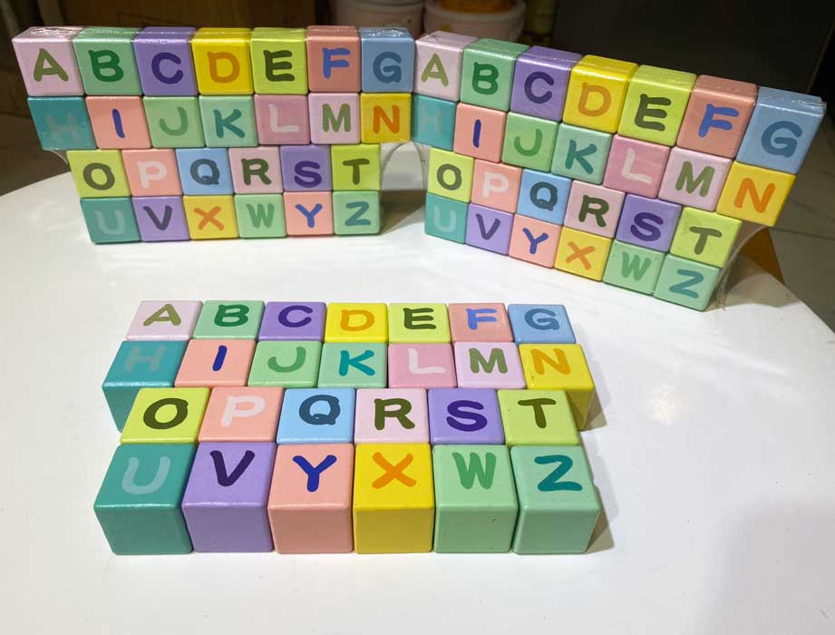 Bộ chữ cái tiếng anh khối vuông bằng gỗ cho bé ghi nhớ và tập ráp vần, đồ chơi giáo dục sớm
