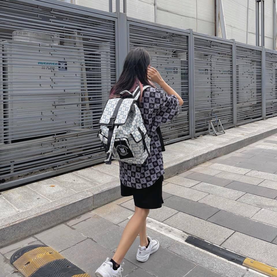 Balo Hoạ tiết Checkerboard SAIGON SWAGGER SGSxClownZ Joke Backpack-Ngăn Chống Sốc Laptop