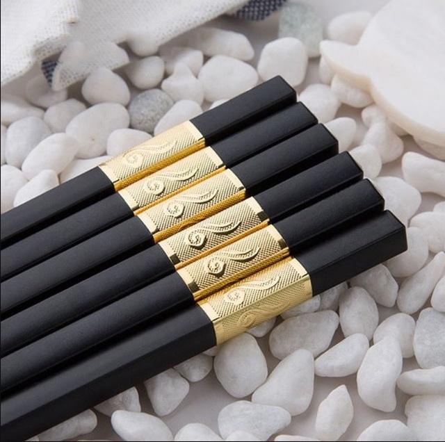 Đũa Ăn Hợp Kim Khảm Vàng Phong Các Hàn Quốc
