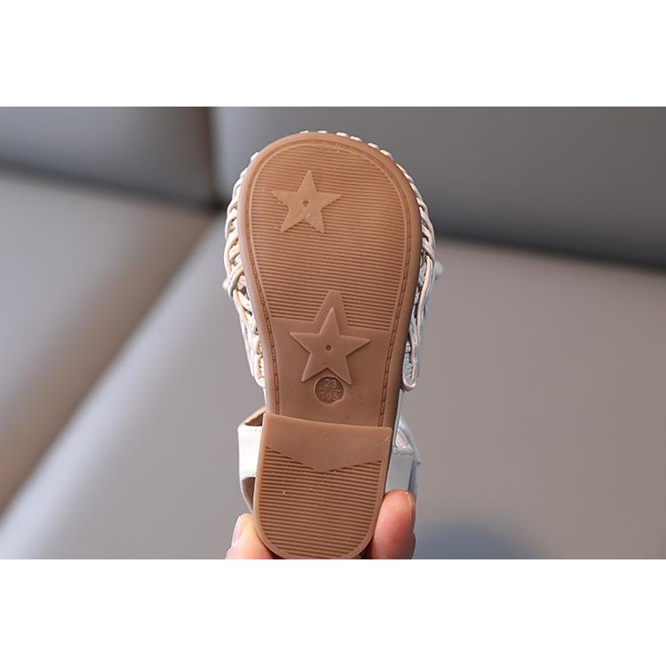 Giày sandal cho bé gái đan dây phong cách Hàn Quốc đế mềm chống trơn trượt size 21-36 hàng Quảng Châu cao cấp