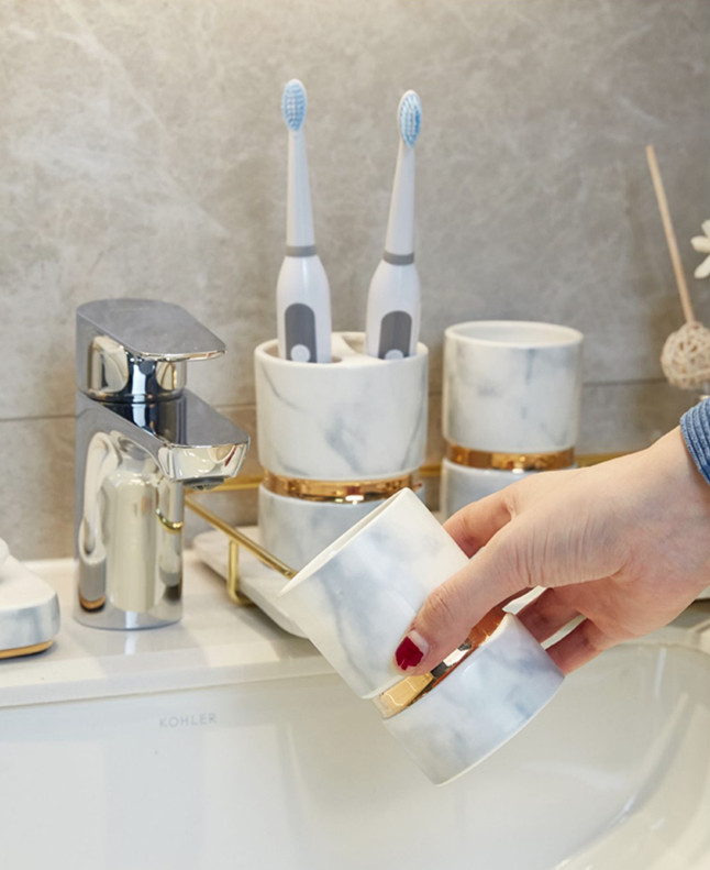 Set lọ đựng nhà tắm WHITE PORCELAIN & COPPER