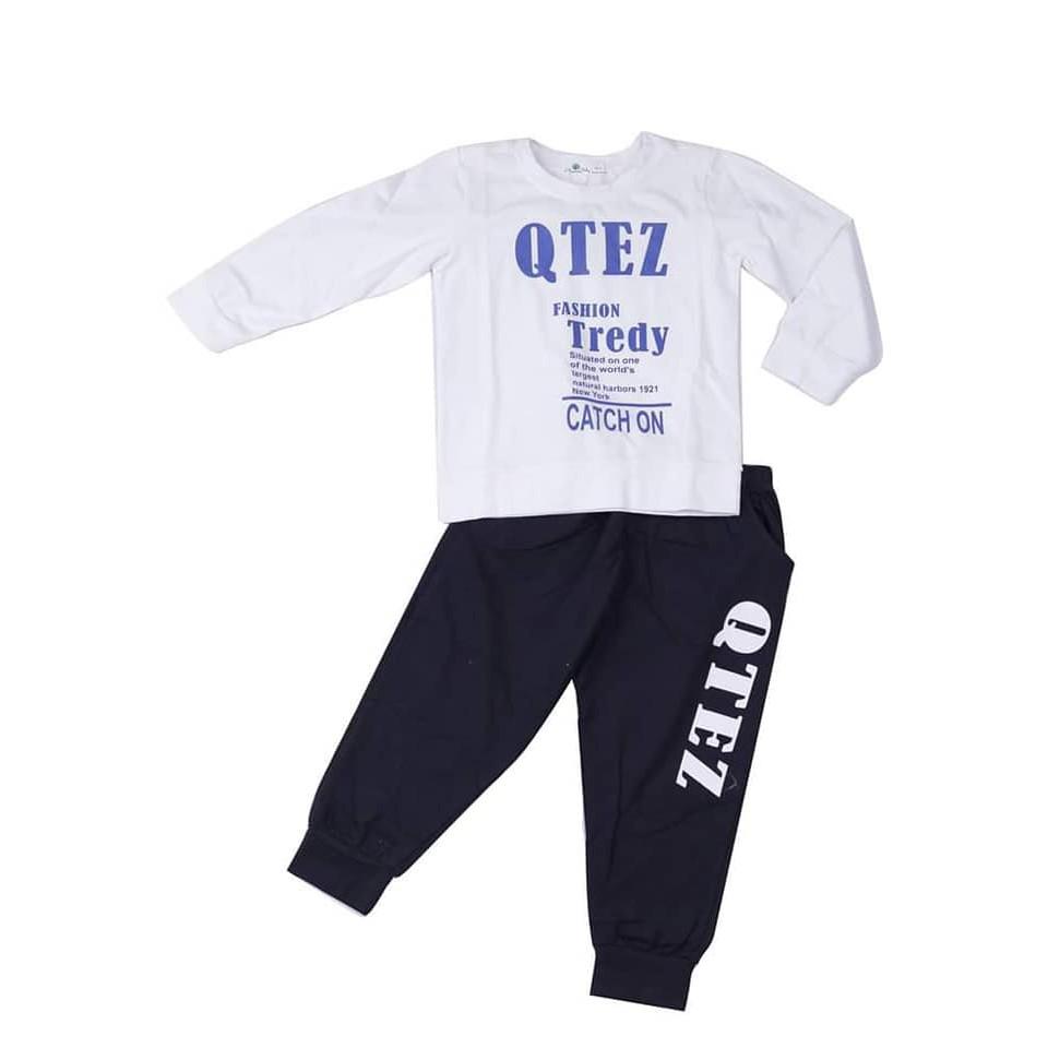 Bộ cotton thu đông bé trai chữ Qtez size 3-10T, cho bạn 12-30kg. Chất cotton dày dặn, đanh tay. Hình đính chắc chắn