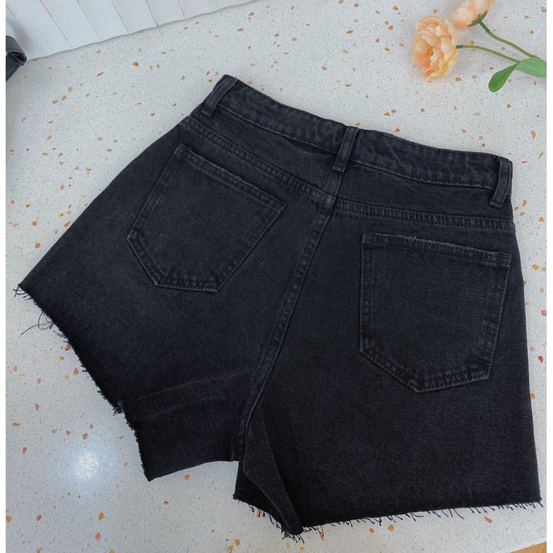 Quần shorts jean ngắn năng động tôn dáng