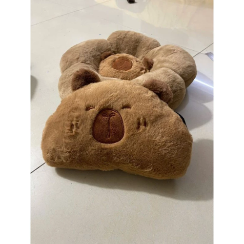 Tựa Đầu Tựa Lưng Ghế Oto Hình Capybara Hottrend, Tựa Ghế Trang Trí Cute Mặt Capybara Nghộ Nghĩnh - Hàng Chính Hãng MINIIN