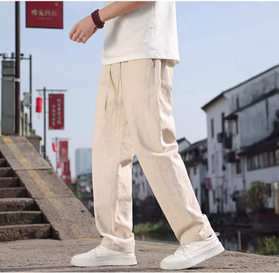 Quần dài nam dáng suông basic, thiết kế khuy khóa trước kèm dây rút và bản lưng chu phía sau, thời thượng, phong cách