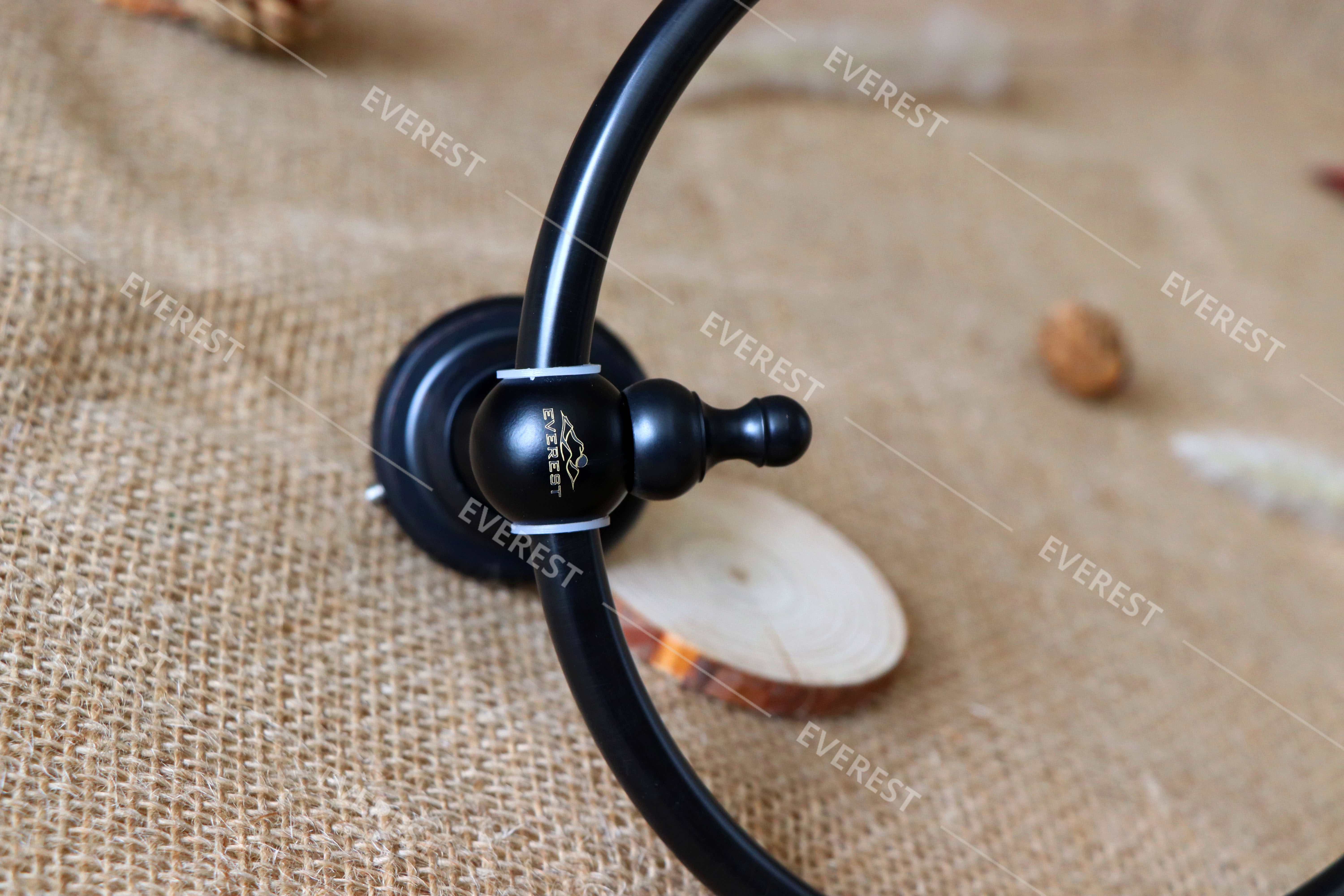 Vòng treo khăn đồng đen EVEREST EV-VĐ44