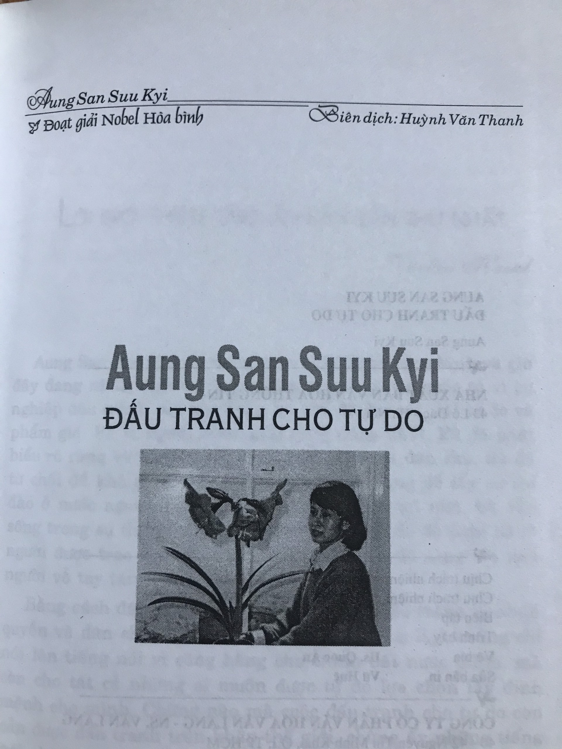 Aung San Suu Kyi Đấu Tranh Cho Tự Do (Tái Bản)