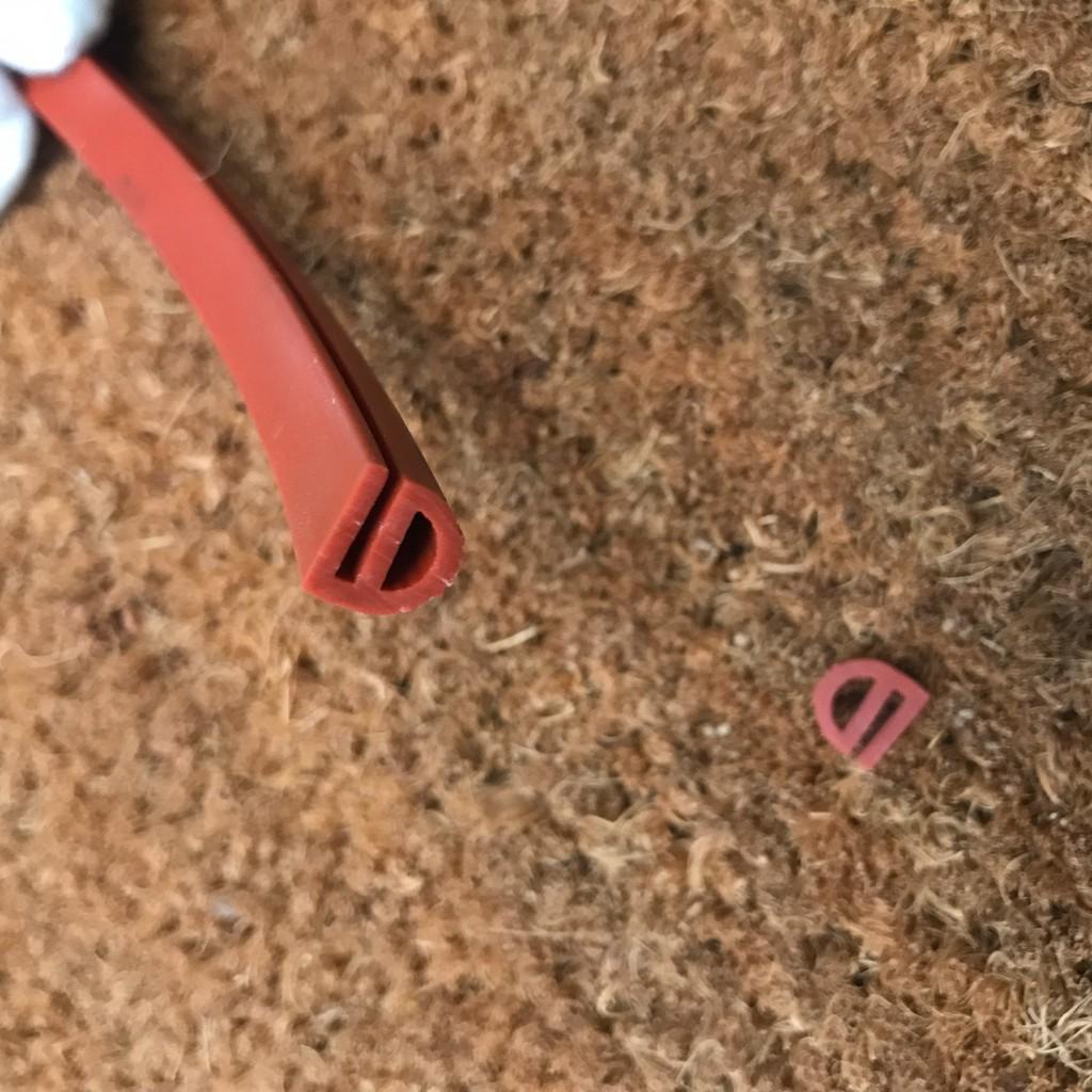 Gioăng chữ E rộng 10mm chịu nhiệt