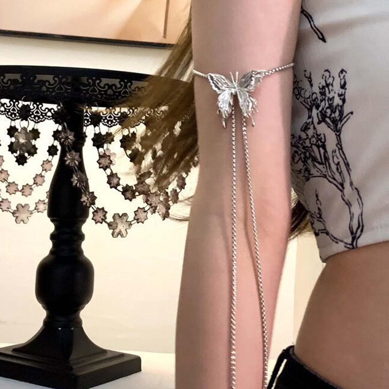 Butterfly Pendant Sweater Chain Individuality Irregular Hiphop Jewelry Fashion Elegant Sweater Necklace Butterfly Chain for Women Girls Gift