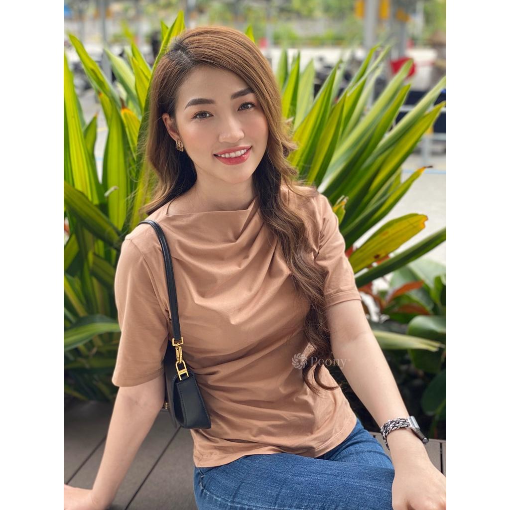 Áo thun nữ kiểu cổ thuyền xếp nếp trendy, nữ tính, dáng ôm - Peony