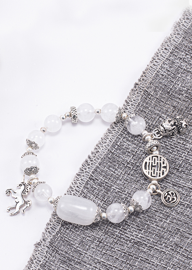 Vòng Tay Phong Thủy Nữ Đá Thạch Anh Ưu Linh Trắng Phối Charm Kỳ Lân Bạc Mệnh Kim, Thủy Ngọc Quý Gemstones