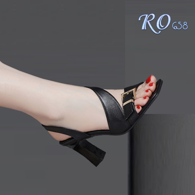 Sandal nữ quai chéo, da lì ROSATA RO658 cao 7p - Đen, Xanh - HÀNG VIỆT NAM - BKSTORE