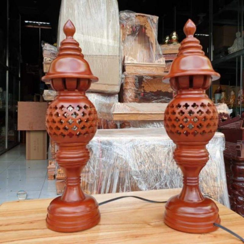 Cặp đèn thờ gỗ xà cừ size 48 hàng cao cấp loại 1