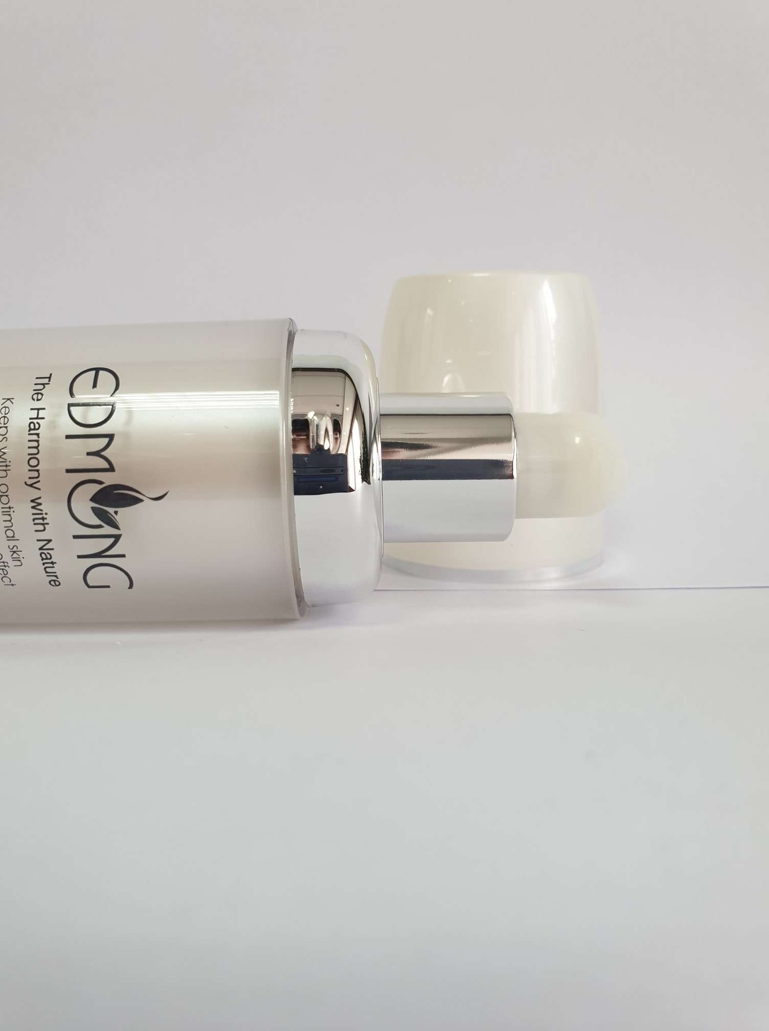 Tinh Chất Dưỡng Ẩm Edmong Skin Balancing Serum 45ml