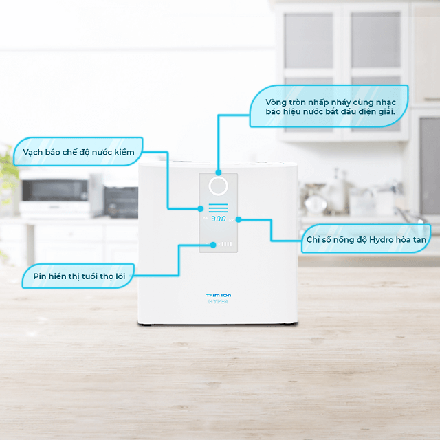 Máy Điện Giải iON Kiềm Trimion Hyper có màn hình LCD dễ sử dụng cho người lớn và trẻ em.